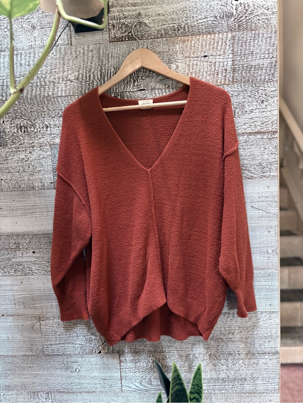 Wilfred Free | Relaxed Slouchy V-Neck Sweater - Women's S, Rust/Terracotta